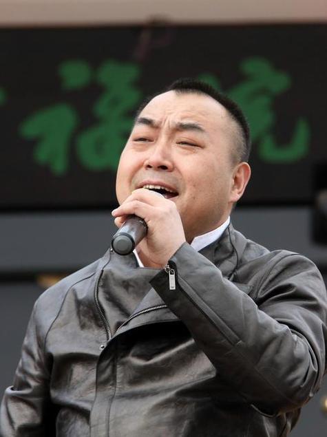 新澳今晚开奖结果查询表34期和歌手突发脑溢血去世与著名歌唱家脑溢血